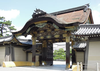二条城　唐門