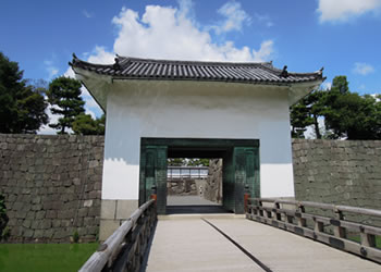 二条城　本丸櫓門