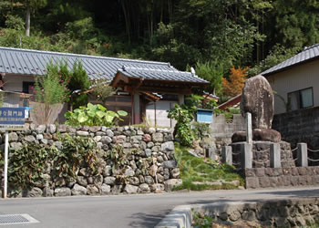 土佐勤皇志士脱藩の地 宮野々関門跡